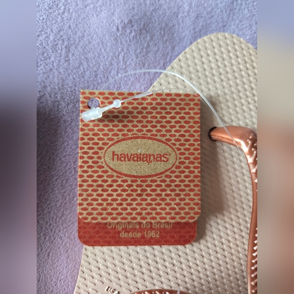 Havaianas Rose Gold Flash Urban Flip Flop Sandals Size 11/12 NWT - Picture 4 of 6